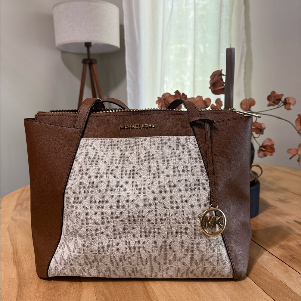Michael Kors Brown and Cream Signature Tote